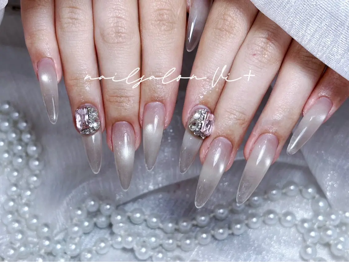 ネイル ハンドネイル ✨Nailsalon Vi+✨のネイルデザイン