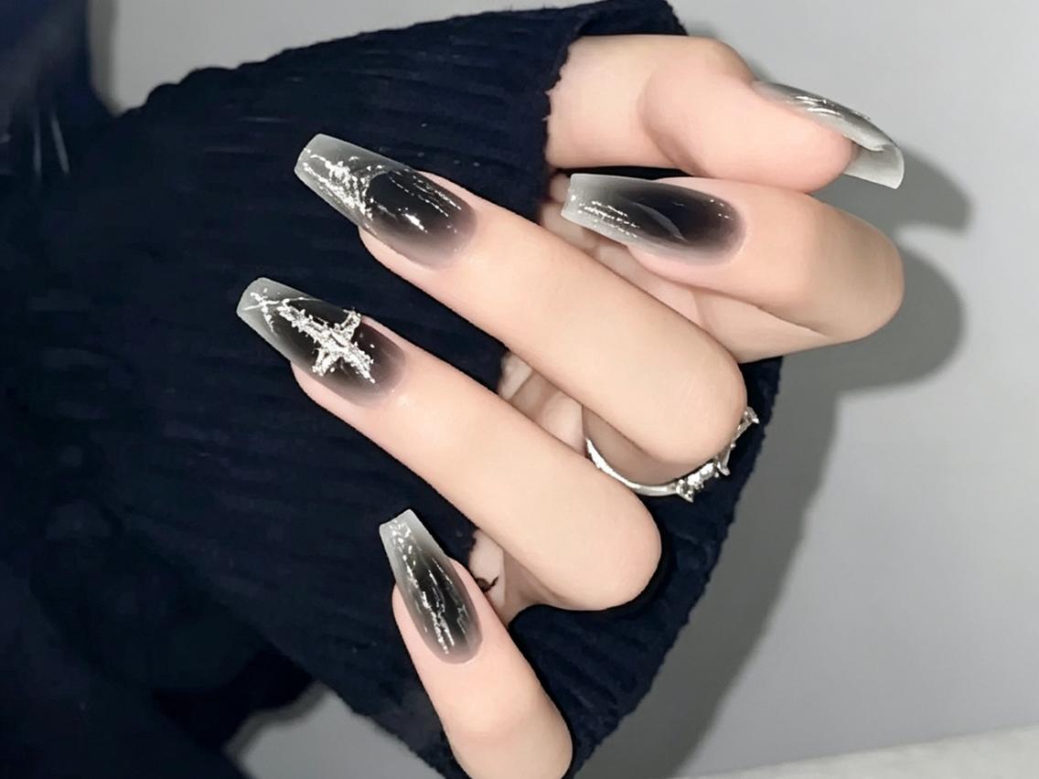 ネイル メンズ メンズ韓国風 べっ甲ネイル ボルドー ブラウン 長さ出し ハンドネイル ハンドケア NEW NAIL KaKa❤️🔥のネイルデザイン