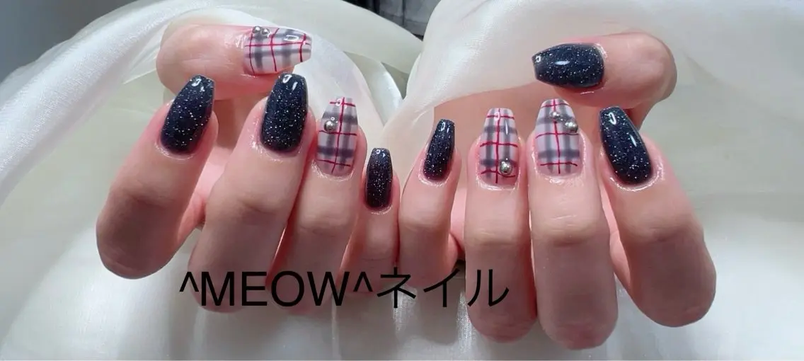 ネイル ストーンネイル ハンドネイル ^MEOW^ salonのネイルデザイン