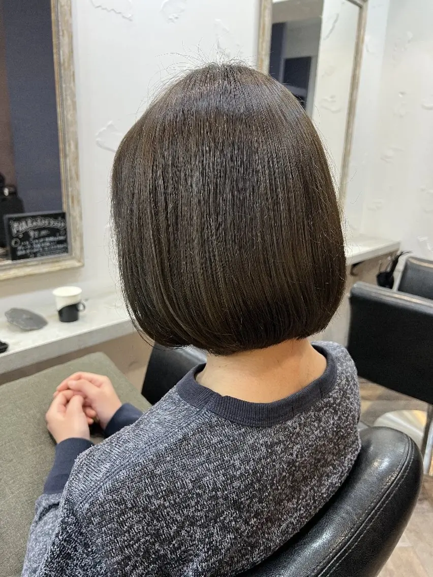 ミディアム 柴田 冬羽のヘアスタイル