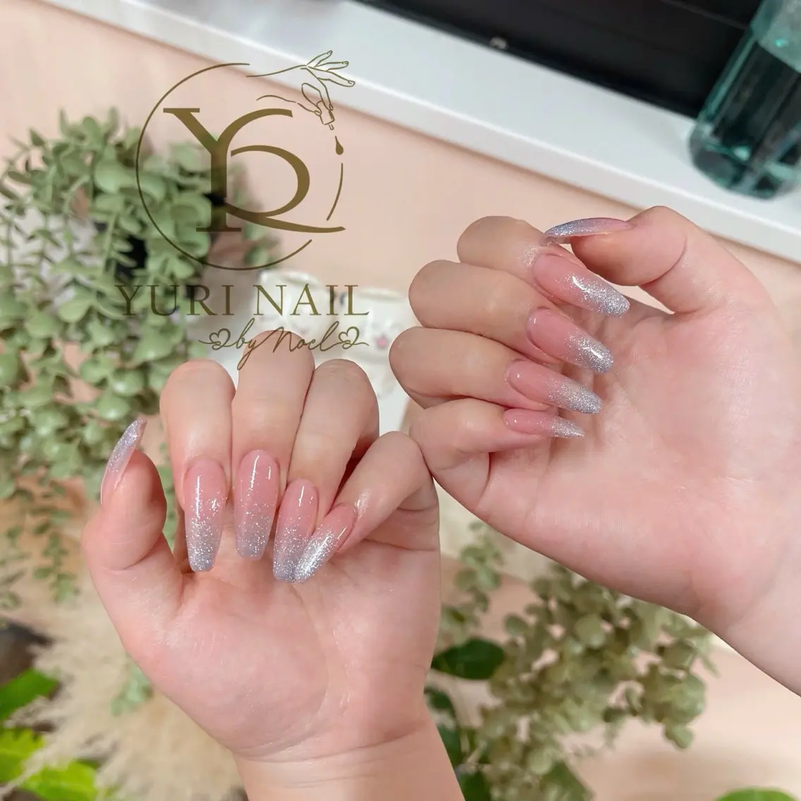 ネイル ハンドネイル フットネイル ハンドケア YURI Nail NARITAのネイルデザイン