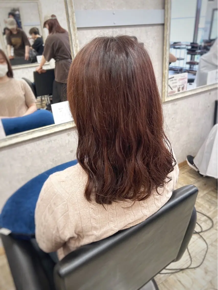 セミロング パーマ セミロングパーマ カット パーマ 高島 梨瑚のヘアスタイル