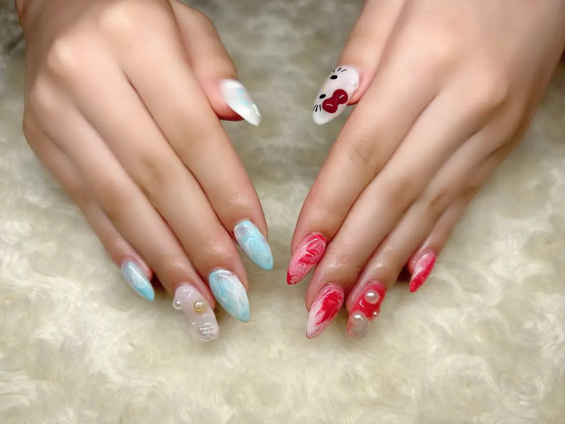 ネイル e.b.mimi Wakanaのネイルデザイン