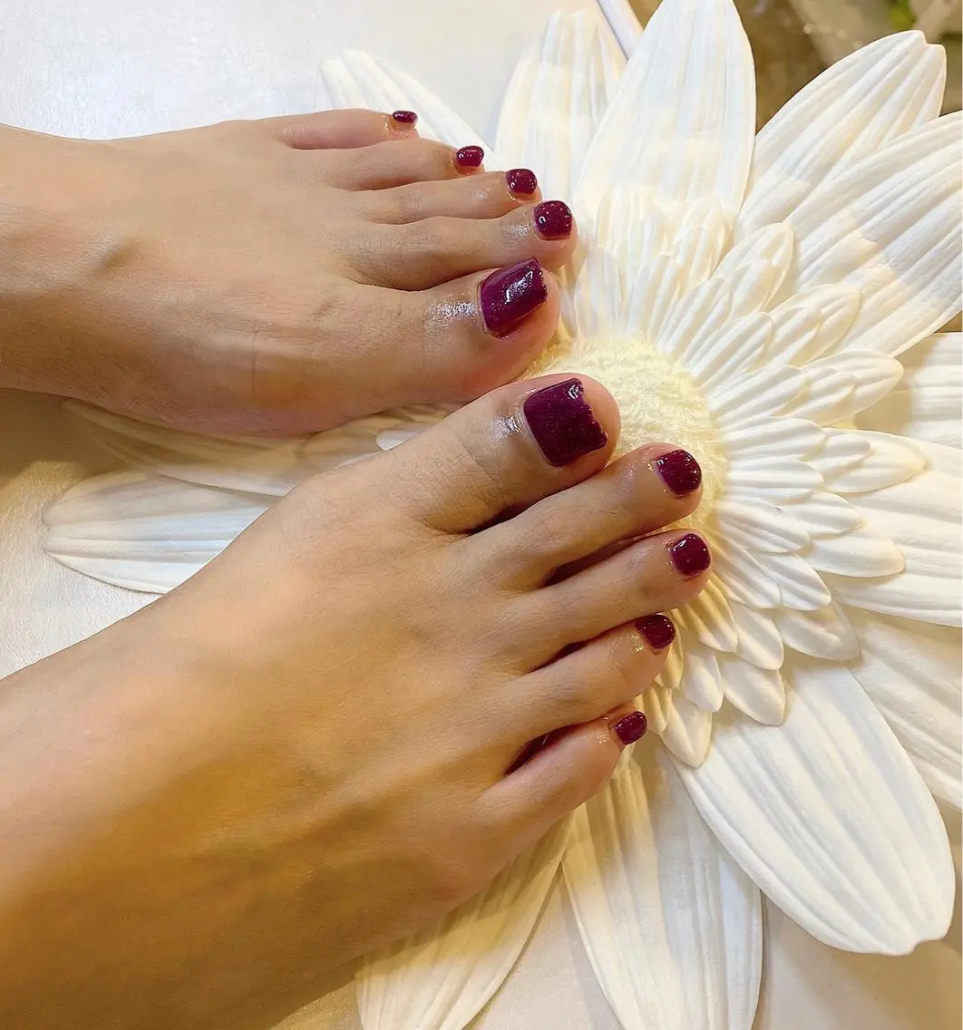 ネイル フットネイル 持ち込み 夏ネイル ♢ME2ROOM♢ #巻き爪#リラクのネイルデザイン