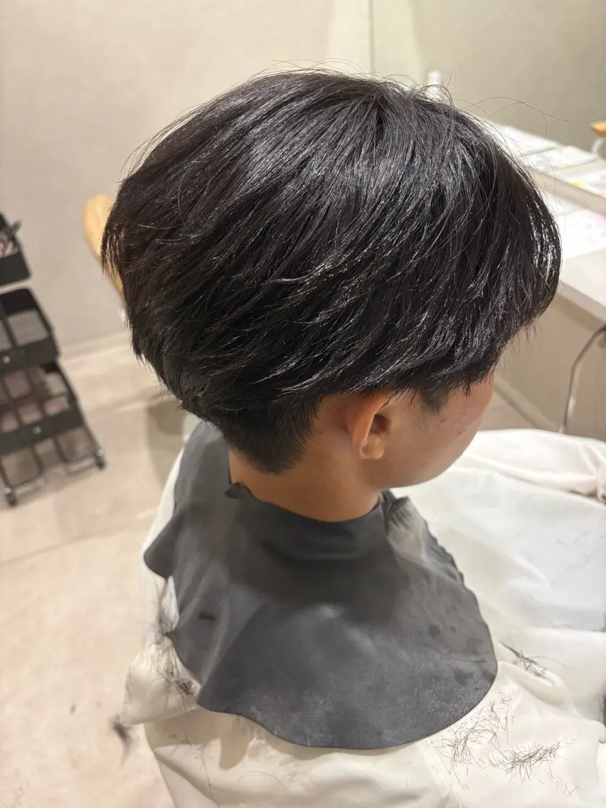 メンズ カット 縮毛矯正 N°大分透明感カラー 三浦のヘアスタイル