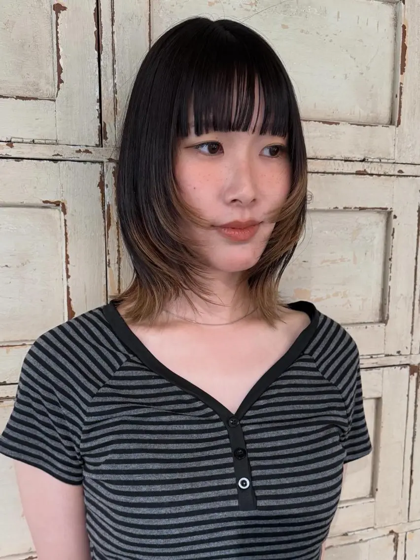 ミディアム カット ヘアカラー RorriM natsuのヘアスタイル