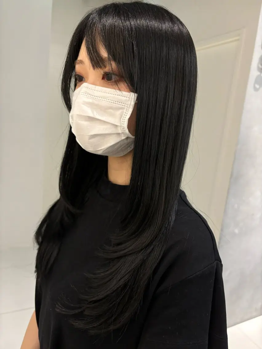 ロング 飯ヶ谷 成海のヘアスタイル