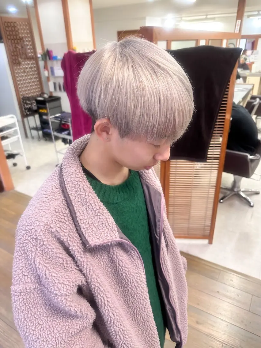 カラー メンズ カット ヘアカラー ブリーチカラー🫧 森　凪沙のヘアスタイル