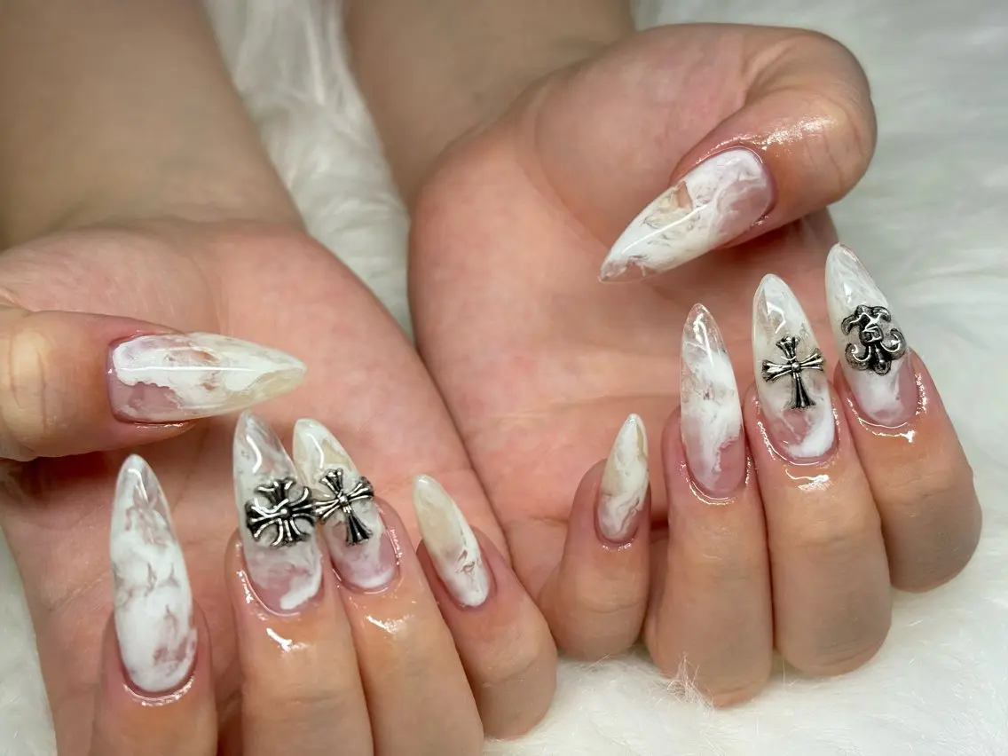 ネイル ニュアンスネイル ホワイト will 有希のネイルデザイン