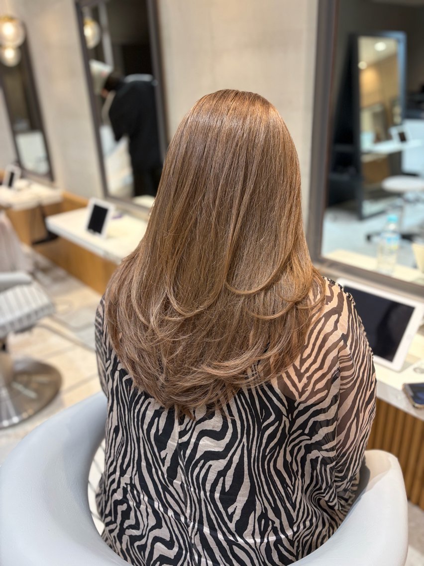 ロング カラー ヘアカラー トリートメント ヘアセット/レイヤー グレージュ/はるかのヘアスタイル