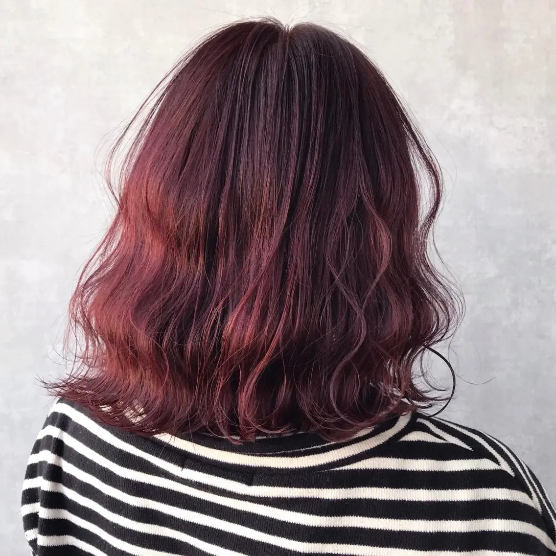 ミディアム カラー ダブルカラー ピンクカラー K-POP好き美容師 🇰🇷Kai.Yのヘアスタイル