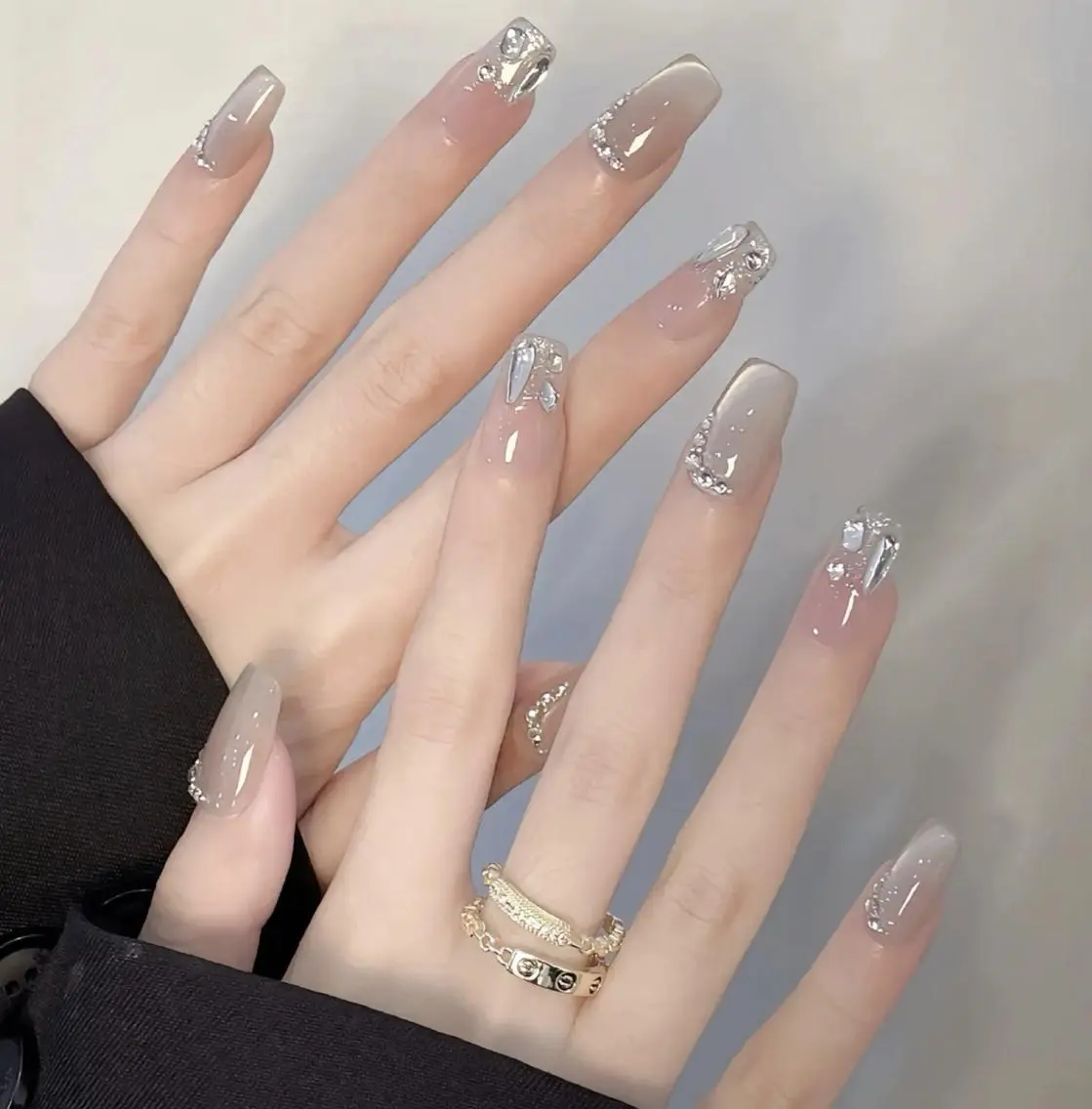 ネイル ロングネイル長さ出し 専門Spade Qのネイルデザイン