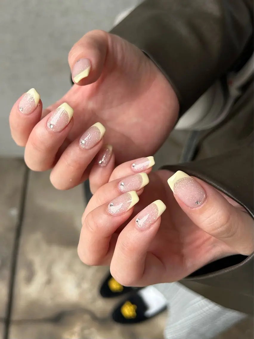 初回オフ無料【オフあり】Hand フレンチ✨※クリアベースになりますの写真