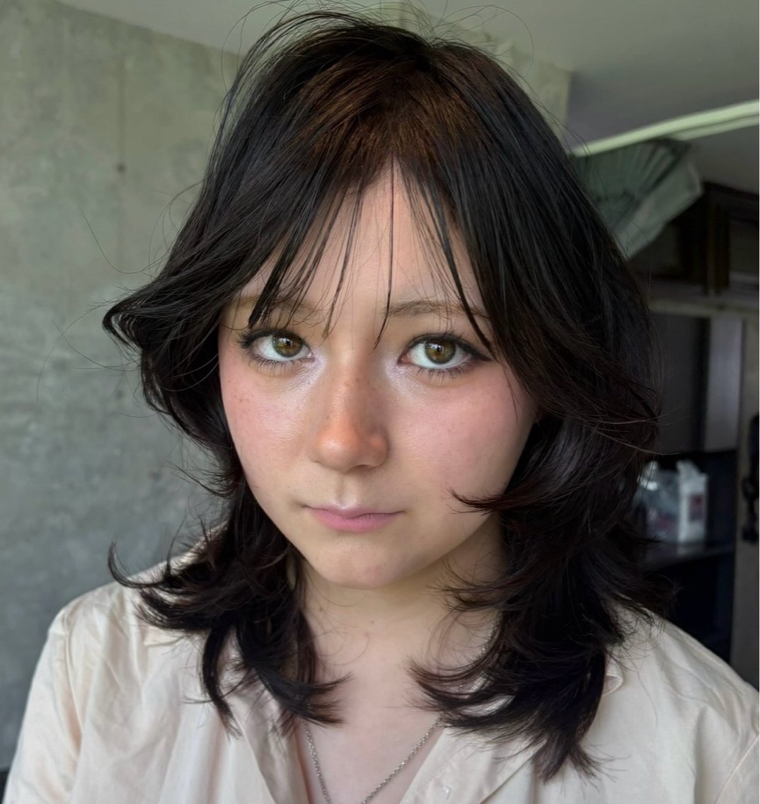 レイヤーカット＋シャンプーブロー 【ハッシュカット・顔周りレイヤー】＋スタイリングの写真
