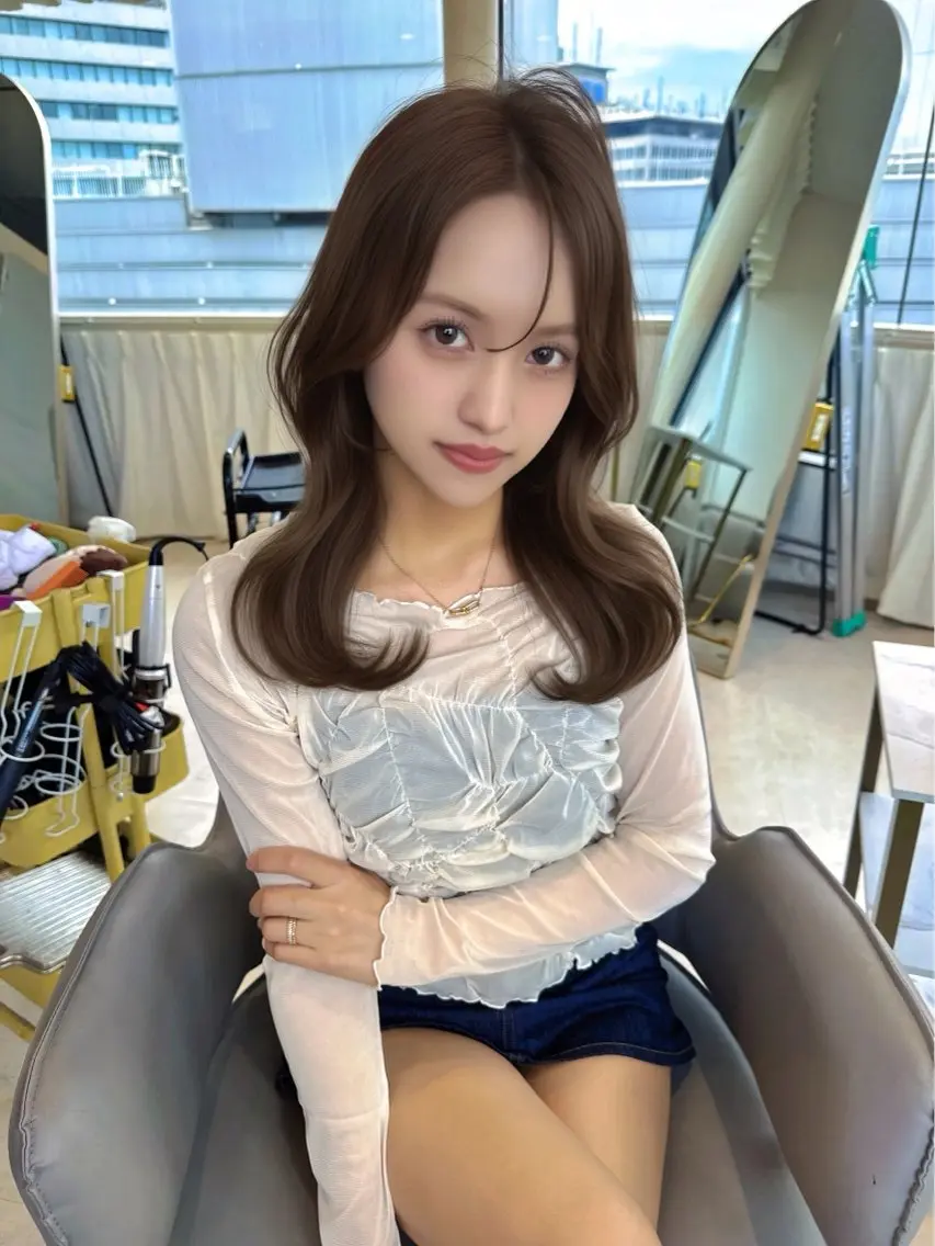 ロング カラー シールエクステ バレイヤージュ ベージュカラー ブリーチ ケアブリーチ ヘアカラー トリートメント 大阪梅田/レイヤー/ ハイライト/yuuのヘアスタイル