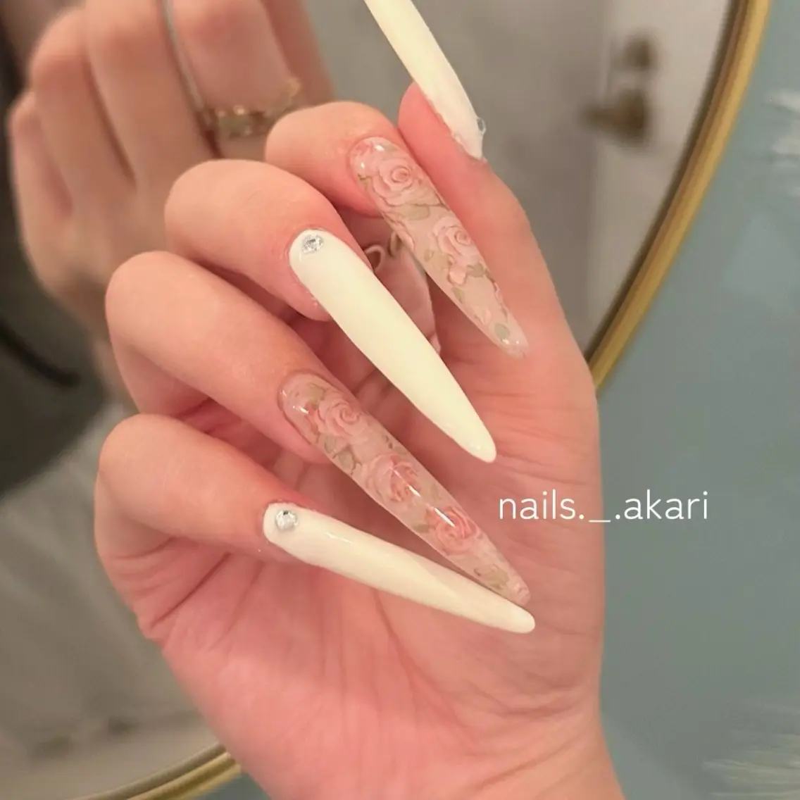ネイル ハンドネイル akari🎀 naill｜堺筋本町のネイルデザイン