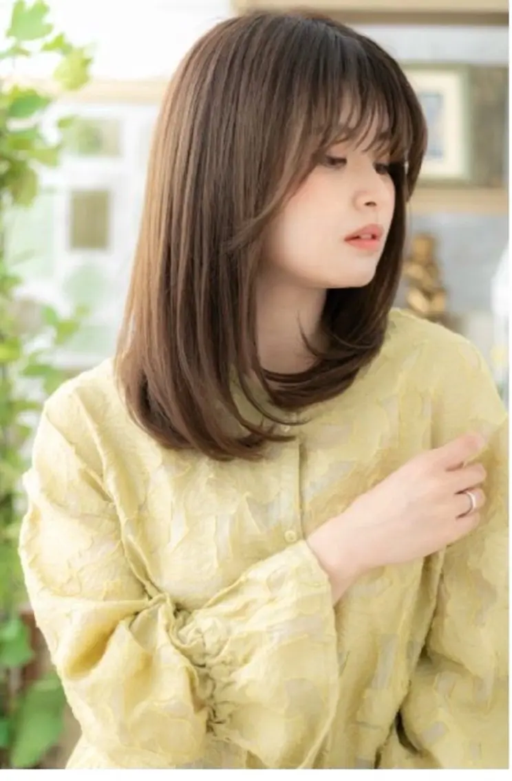 ミディアム 松山彩香💎艶髪💎 ロング／透明感カラーのヘアスタイル