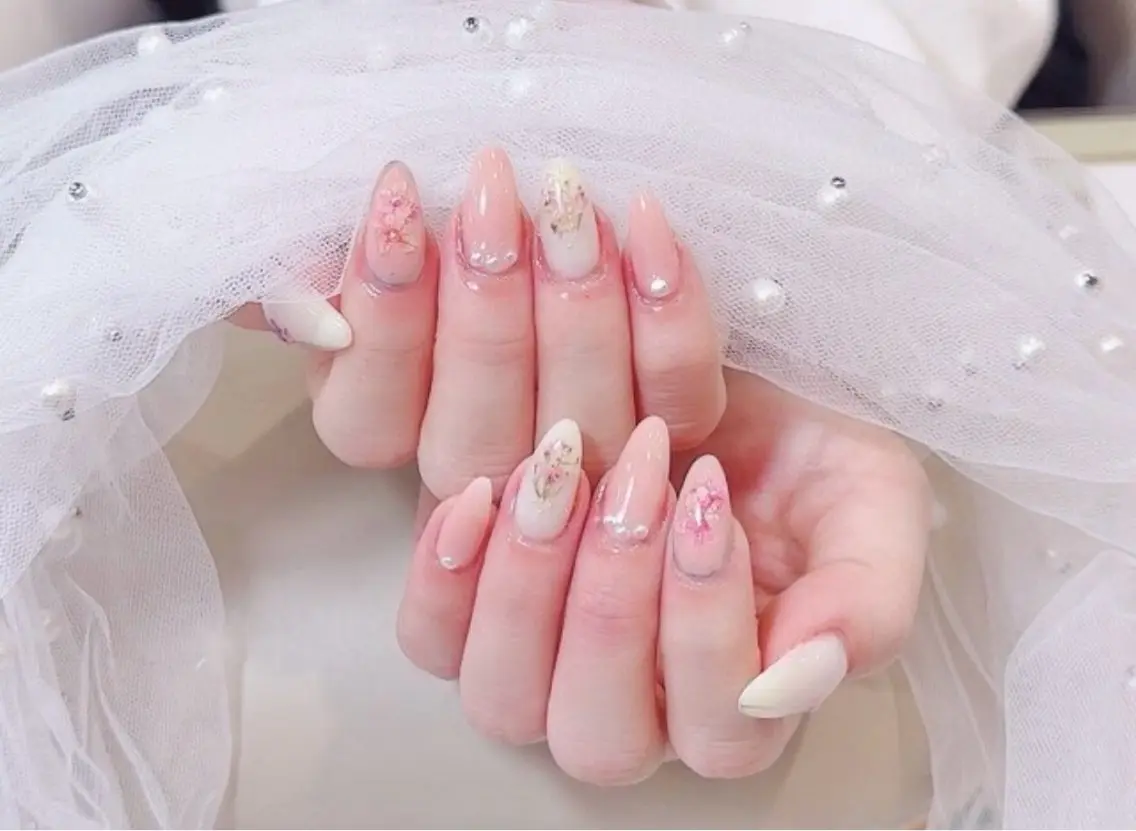 ネイル ハンドネイル Dione Nail きよみのネイルデザイン