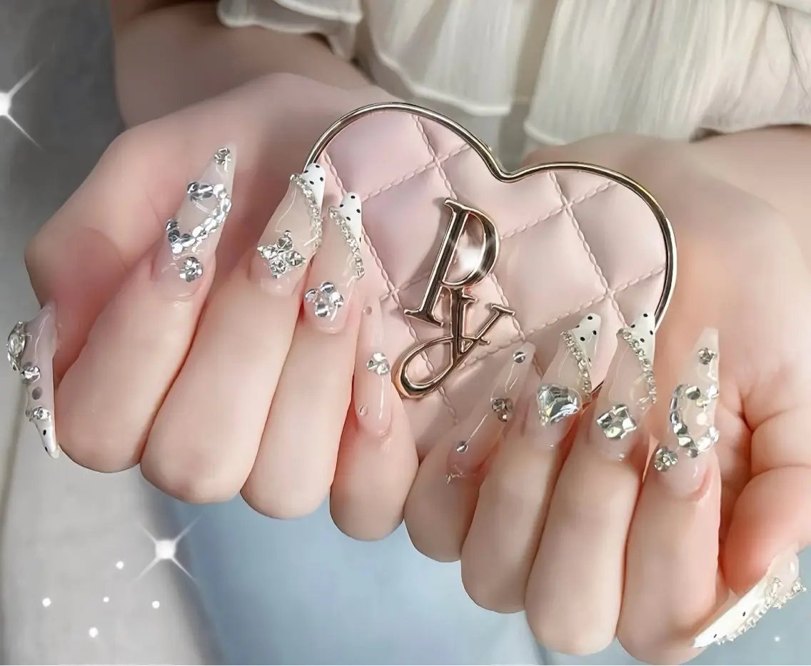 ネイル ハンドネイル REI NAIL1のネイルデザイン
