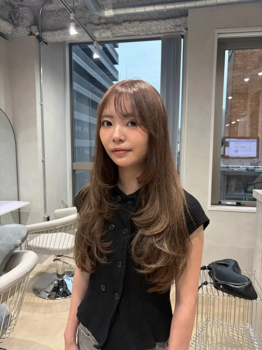 ロング カット ヘアカラー 【8月open】 chikaのヘアスタイル