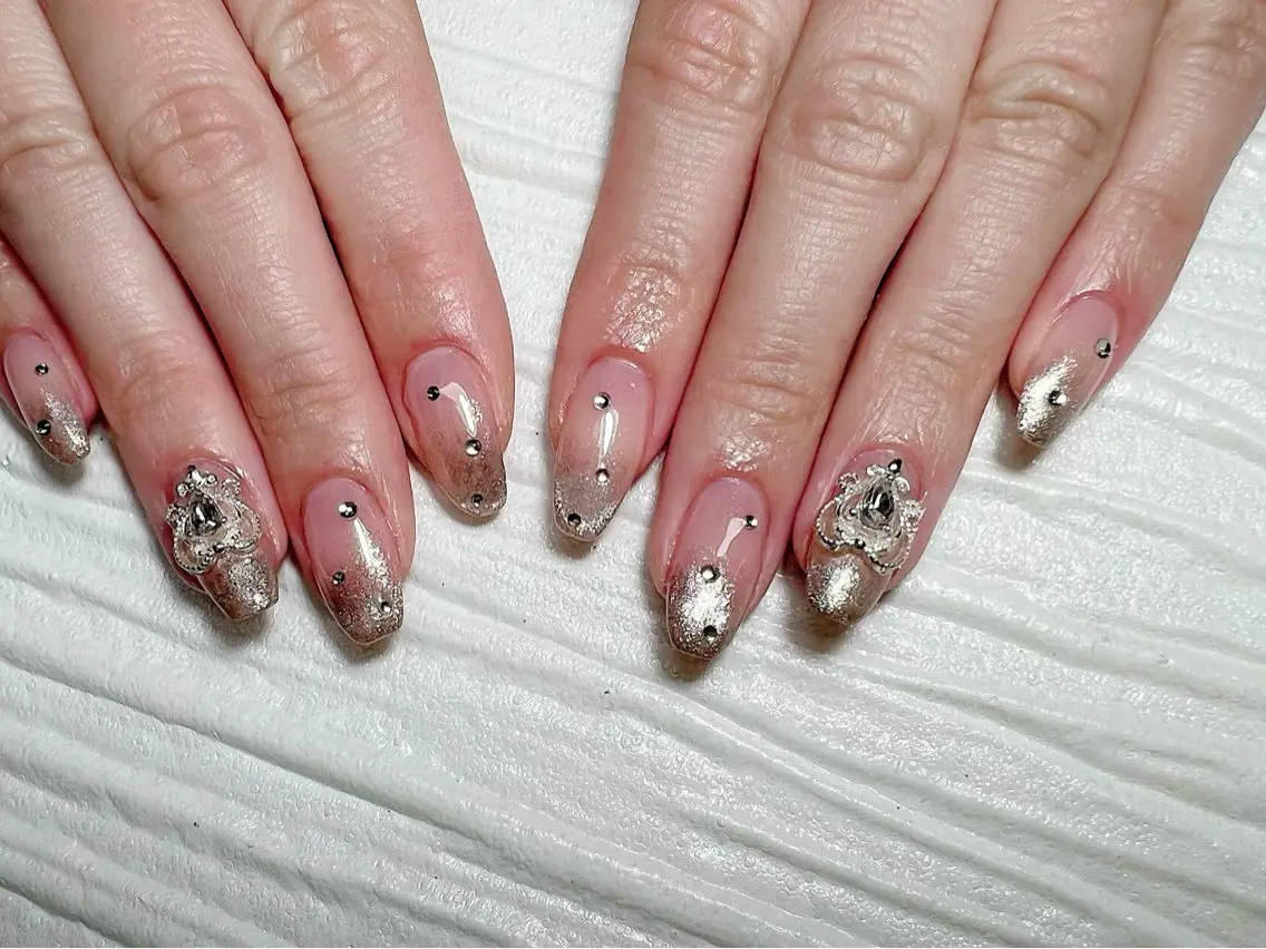 ネイル ハンドネイル silo salon しろさろんのネイルデザイン