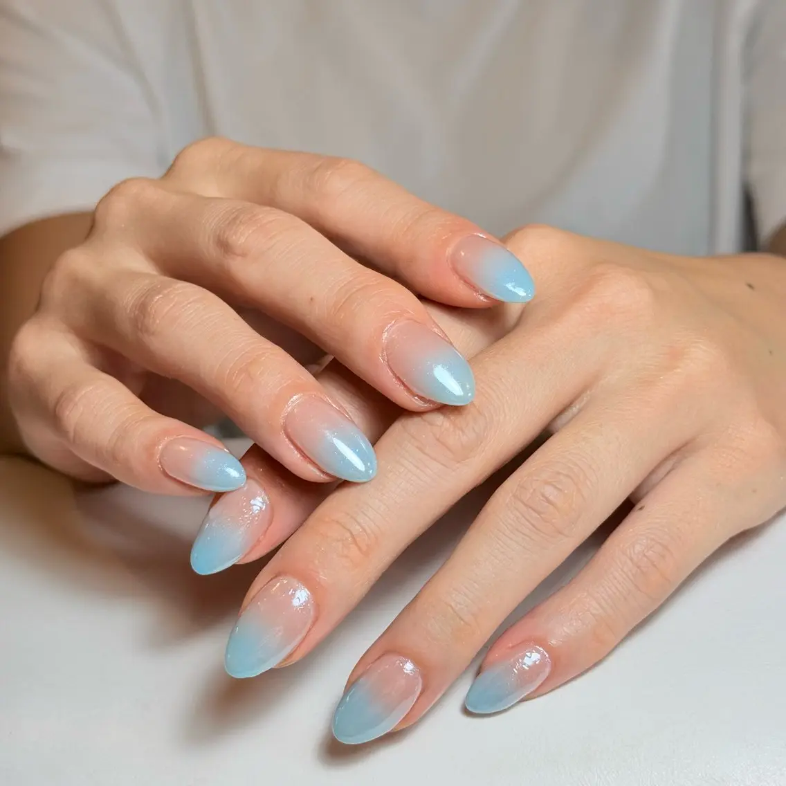 ネイル チークネイル フレンチネイル グラデーション キラキラネイル 韓国ネイル ハンドネイル Risa_ Nailのネイルデザイン