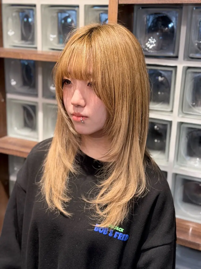 ミディアム 岡田怜大hair cranialのヘアスタイル