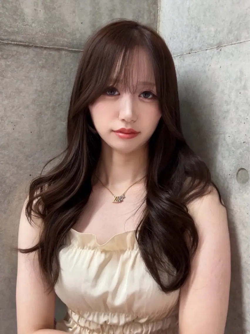 ロング カラー ベージュカラー ブリーチ ダブルカラー ブリーチなしカラー オリーブベージュ ヘアカラー 🌈Hiroki🌈 福岡の愛され美容師のヘアスタイル