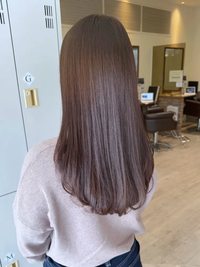 セミロング カラー 甲斐 千尋のヘアスタイル