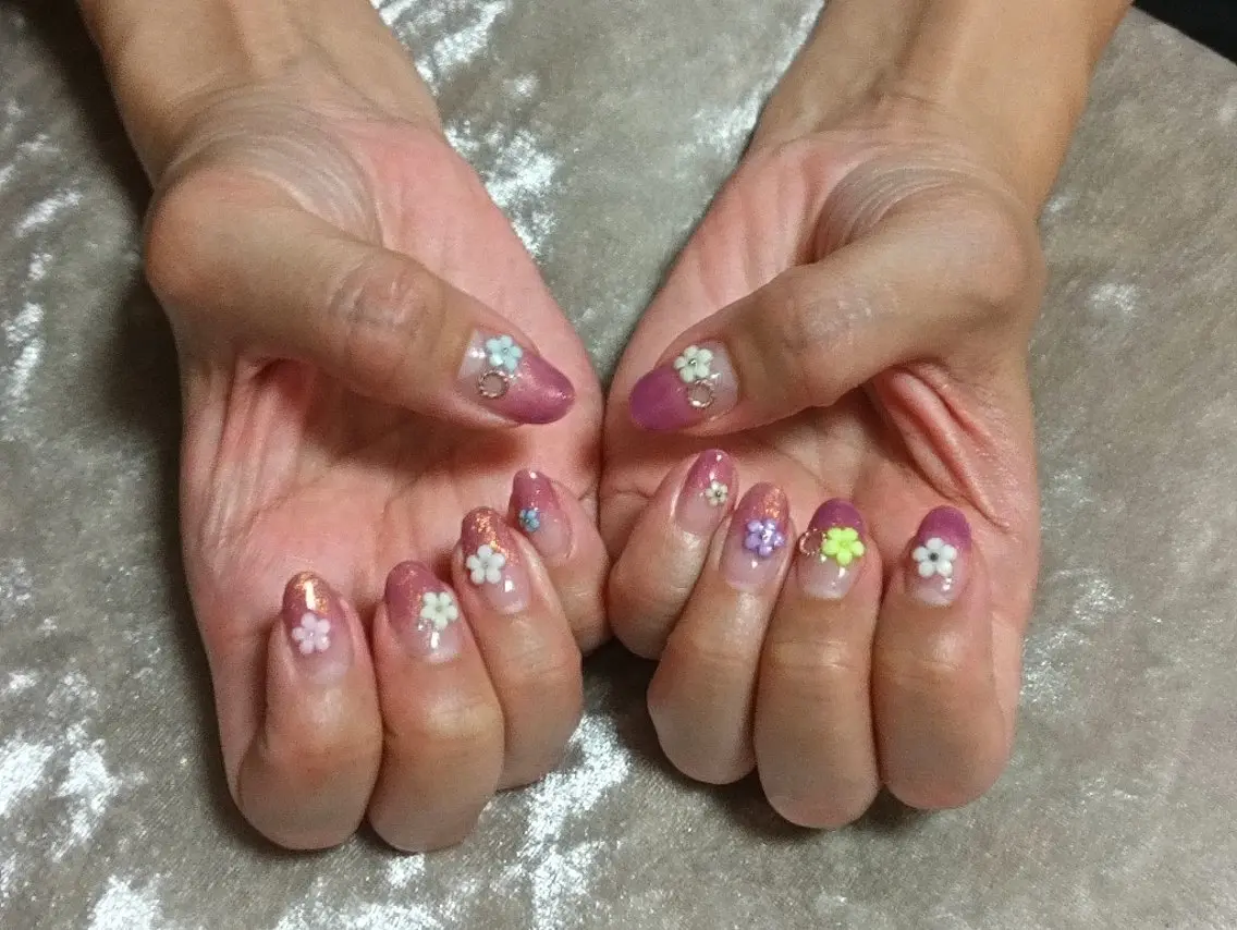 ネイル Nail  yのネイルデザイン