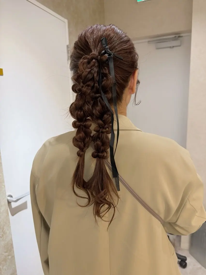 ヘアアレンジ ヘアセット 🎀透明感 カラーHiROEのヘアスタイル