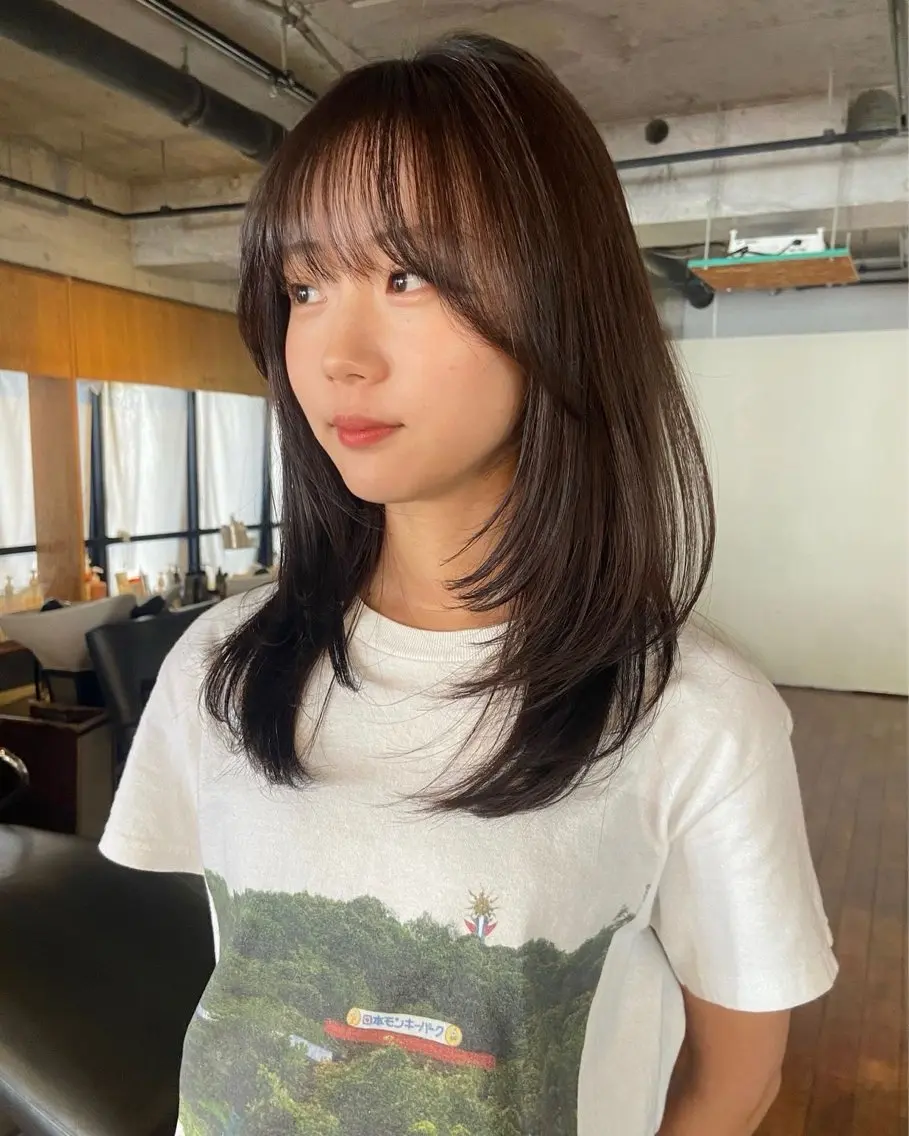 ロング 韓国風レイヤー 日向 GINZAのヘアスタイル