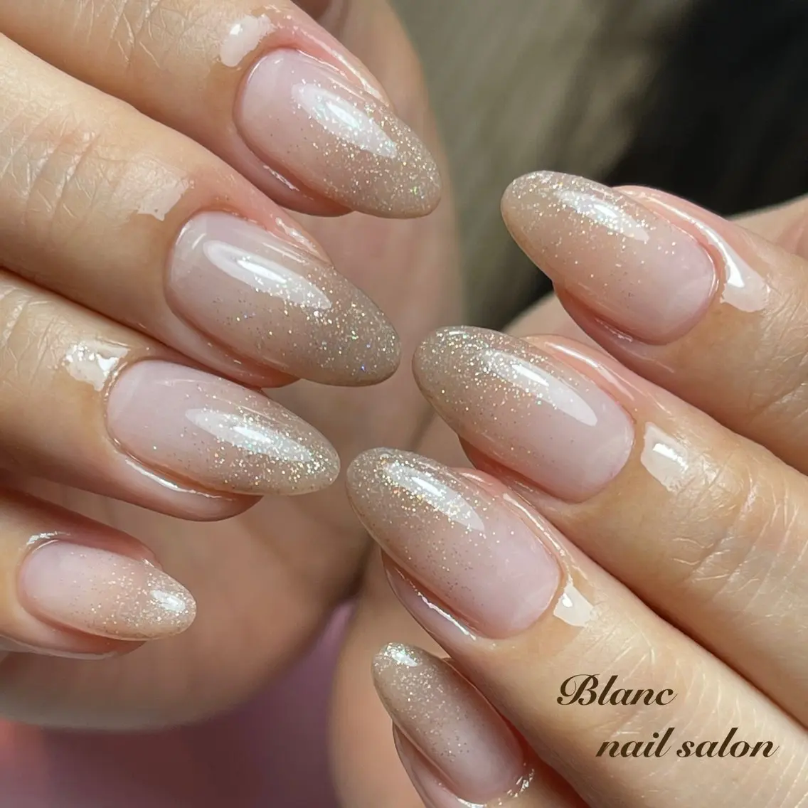 セミロング ハンドネイル Blanc ブランのネイルデザイン