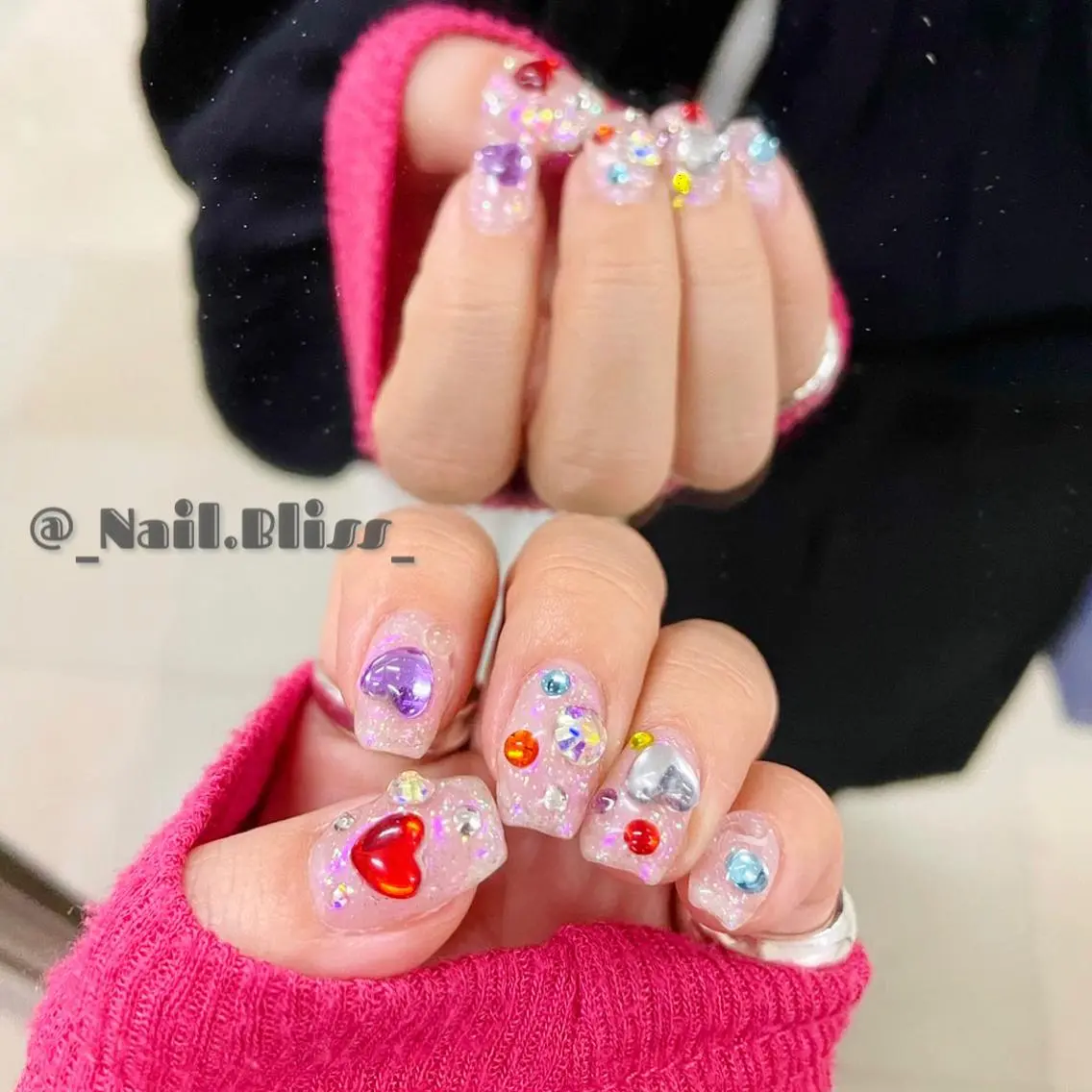 ネイル オーロラネイル ハンドネイル NAIL BLISSのネイルデザイン