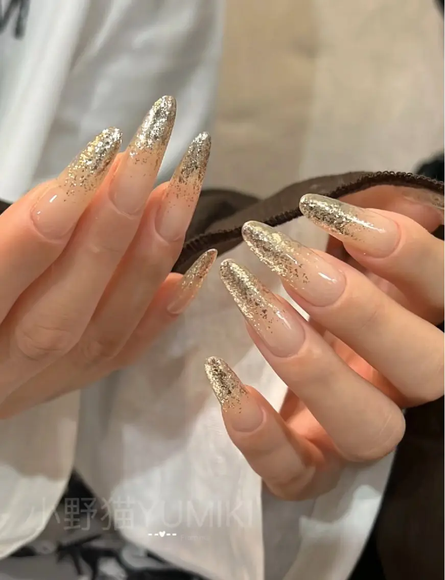 【チップ長さだし120分】大人気フラッシュ/ミラー/ラメグラネイル¥8280の写真