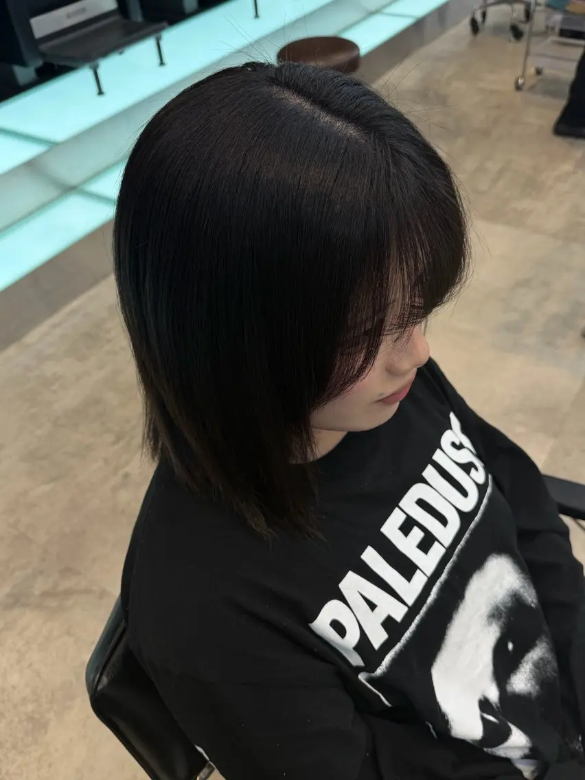 ミディアム 縮毛矯正 RINA fifthtokyoのヘアスタイル