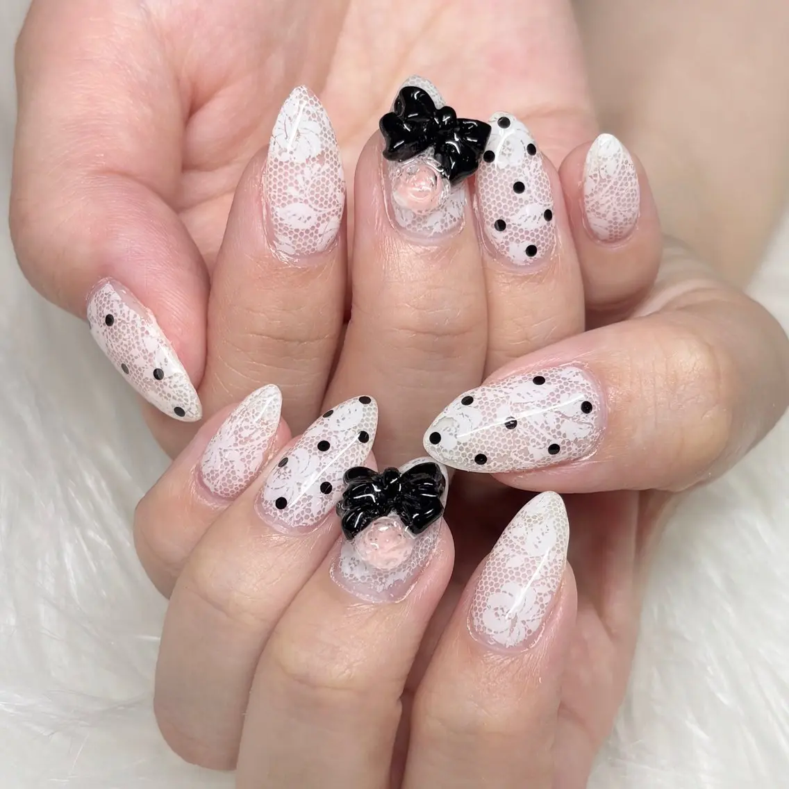 ネイル ドット レース ハンドネイル etoile filanteのネイルデザイン