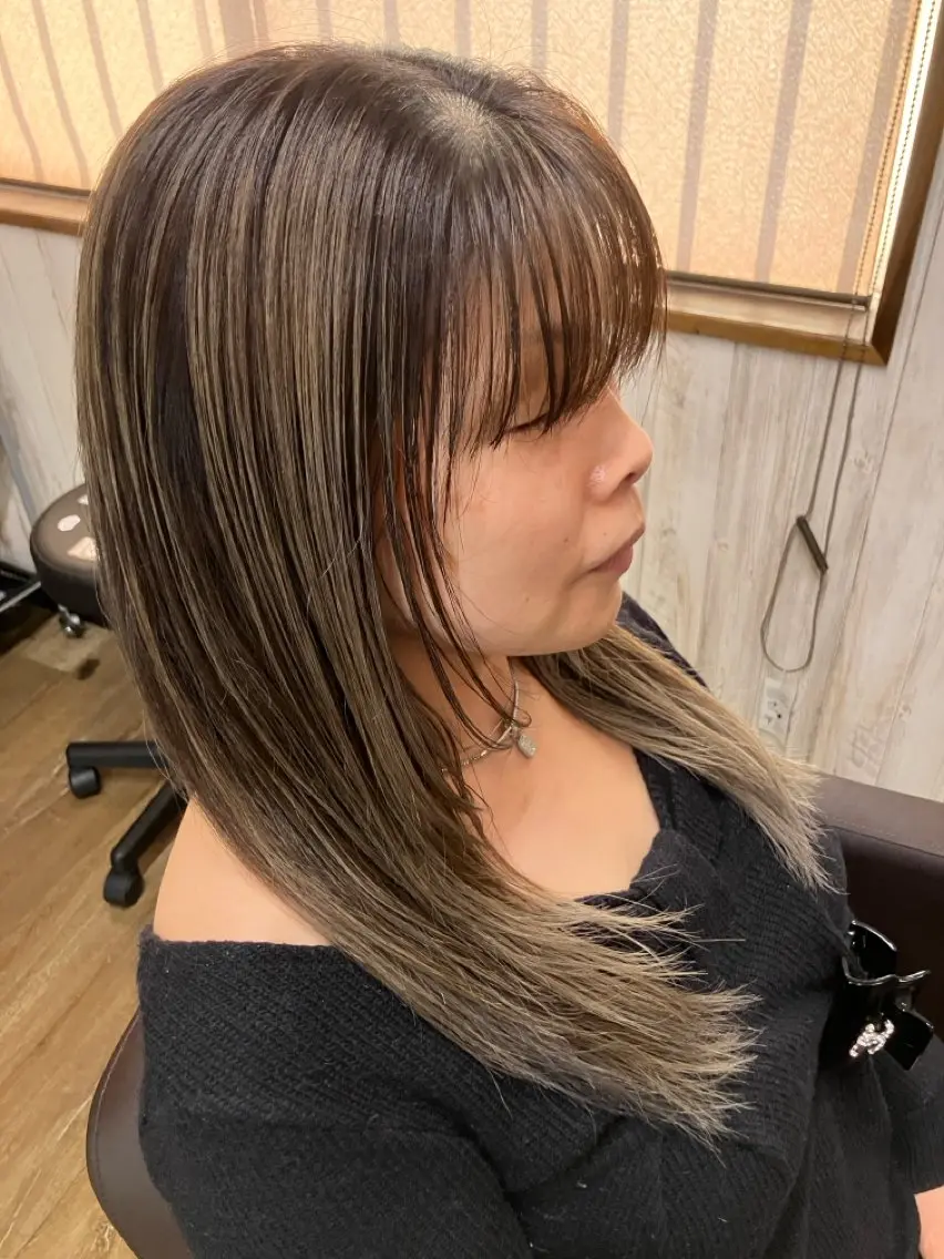 セミロング レイヤーカット 木村 賢太のヘアスタイル