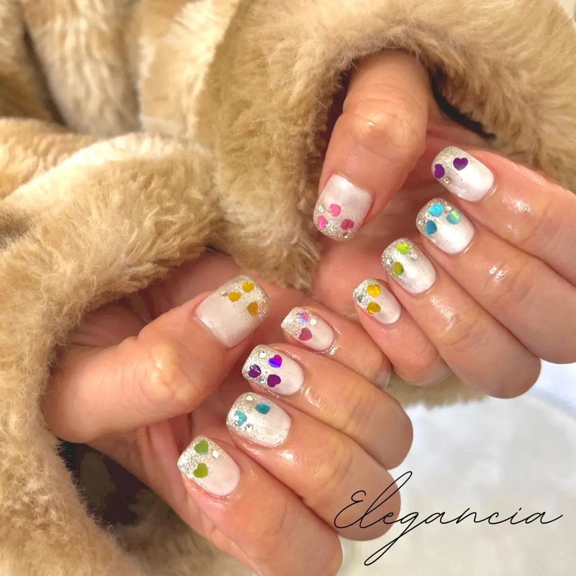 カラー ネイル Elegancia. Hiromiのネイルデザイン
