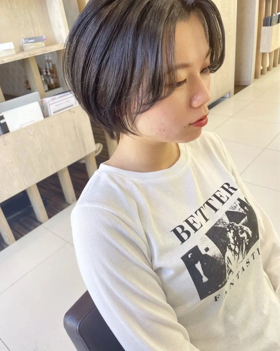 ショート カラー ショートボブ ハンサムショート インナーカラー ボブ ショートヘア 鶴岡で縮毛矯正なら お任せ！ハヤシナオミのヘアスタイル