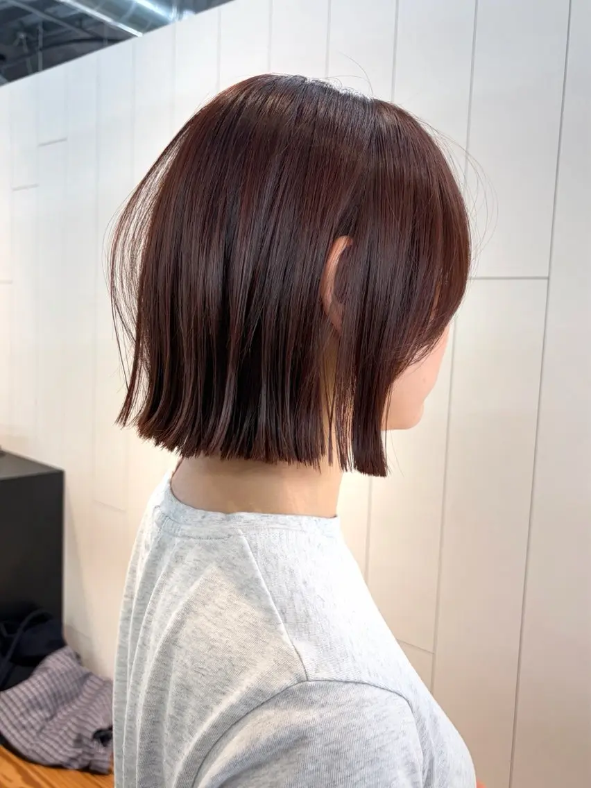 ショート カラー パーマ カット ヘアカラー 縮毛矯正 トリートメント ボブ/縮毛/レイヤー モトナリのヘアスタイル