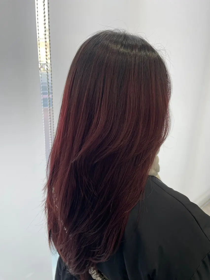 ロング カラー 中溝 トシミのヘアスタイル