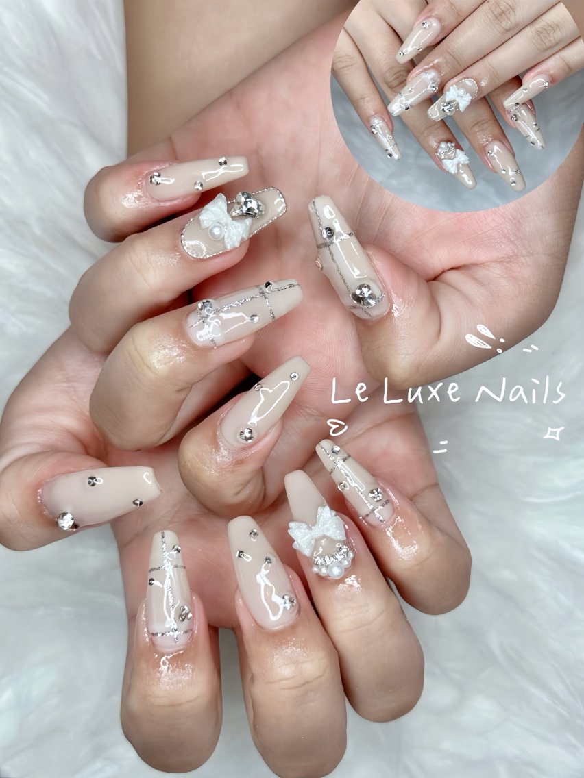 ネイル LE LUXE  NAILSのネイルデザイン