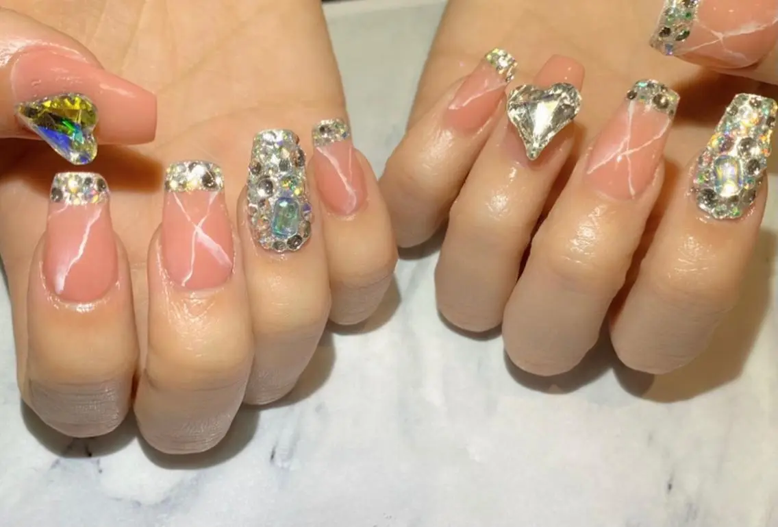 ネイル ハンドネイル Lino+ ネイル&よもぎ蒸しのネイルデザイン
