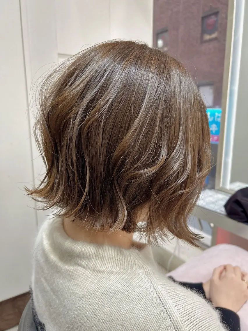 ショート カラー 似合わせボブ🫧 丸みショート藤本のヘアスタイル