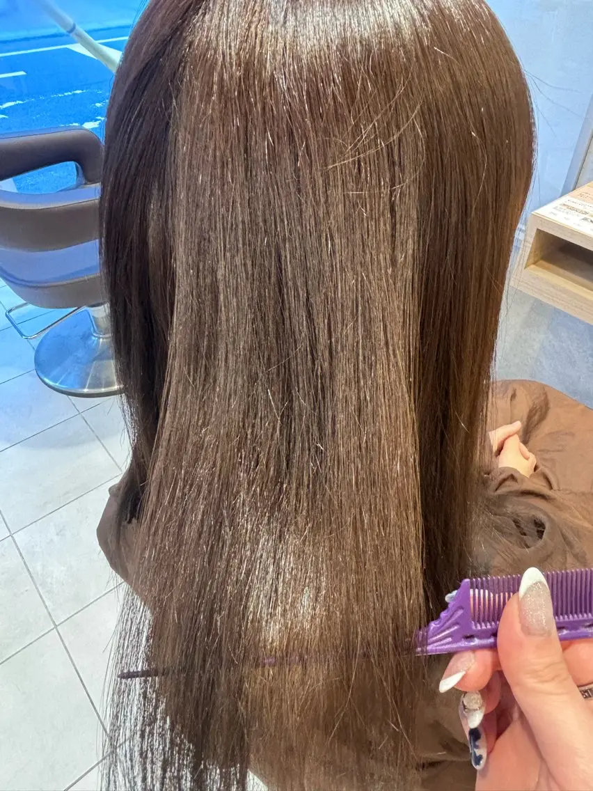 ミディアム ヘアカラー 淺井 さくらのヘアスタイル