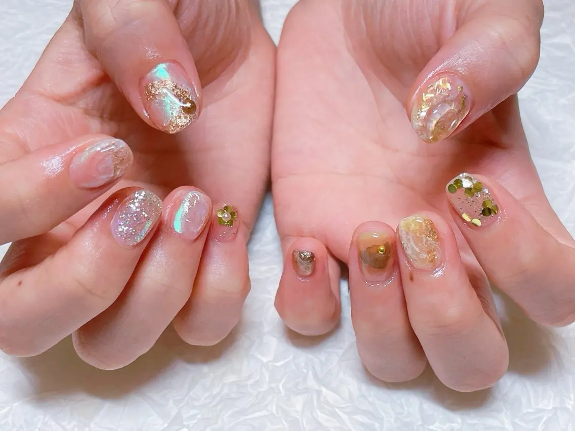 ネイル アートネイル オーロラネイル チークネイル フラッシュネイル フットネイル ハンドネイル ハンドケア ゆ か_Nails💫のネイルデザイン