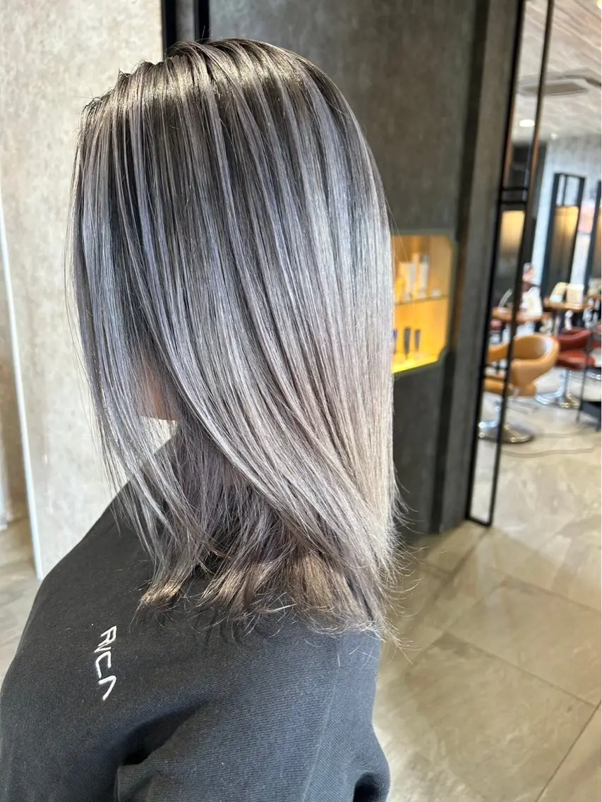 カラー ヘアカラー 檀ノ原 結希のヘアスタイル