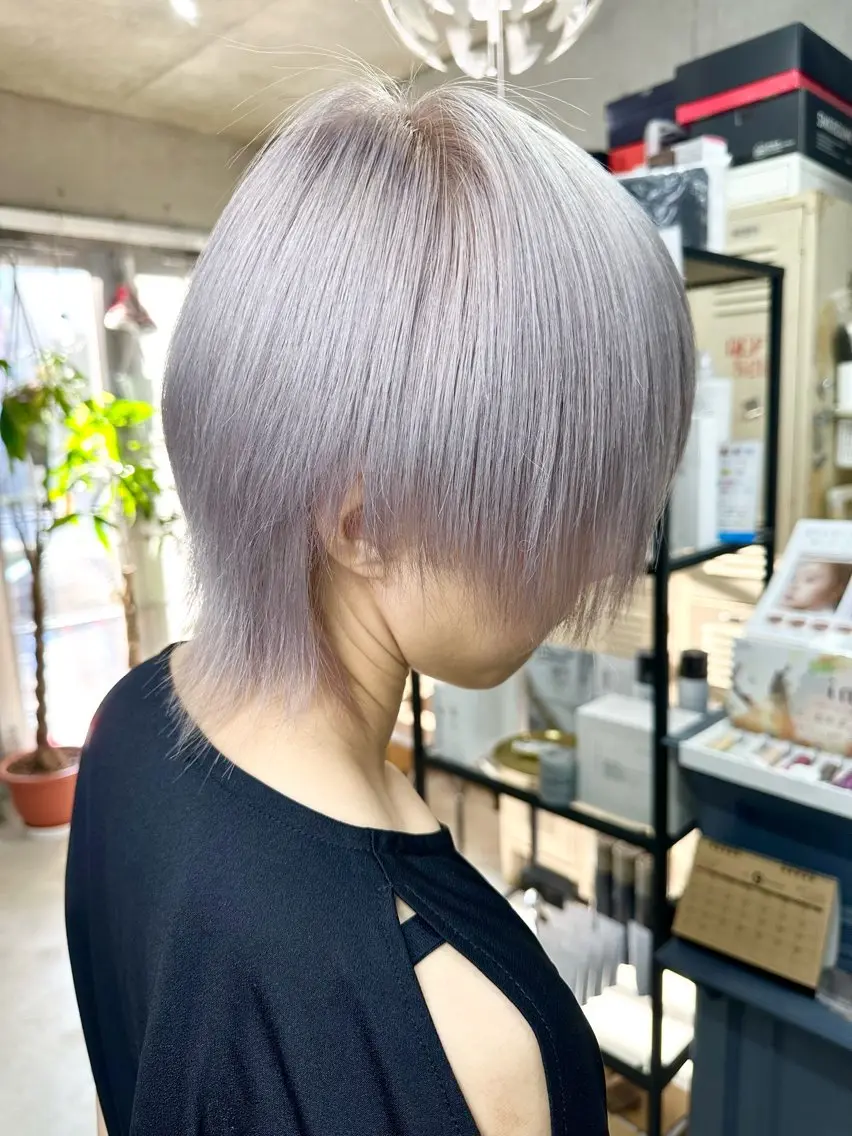 ショート カラー ハイトーンカラー ウルフカット カット ヘアカラー Kazu 🌠名古屋 ハイトーン/レイヤーのヘアスタイル