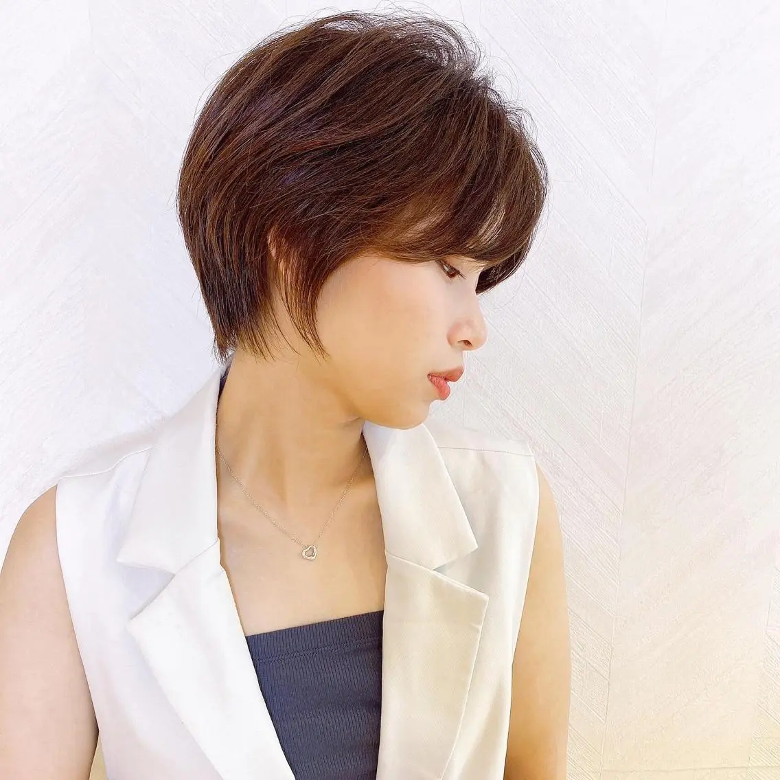 ショート カラー カット ヘアカラー トリートメント 🌟モテ髪ショート 🌟店長 津賀涼のヘアスタイル